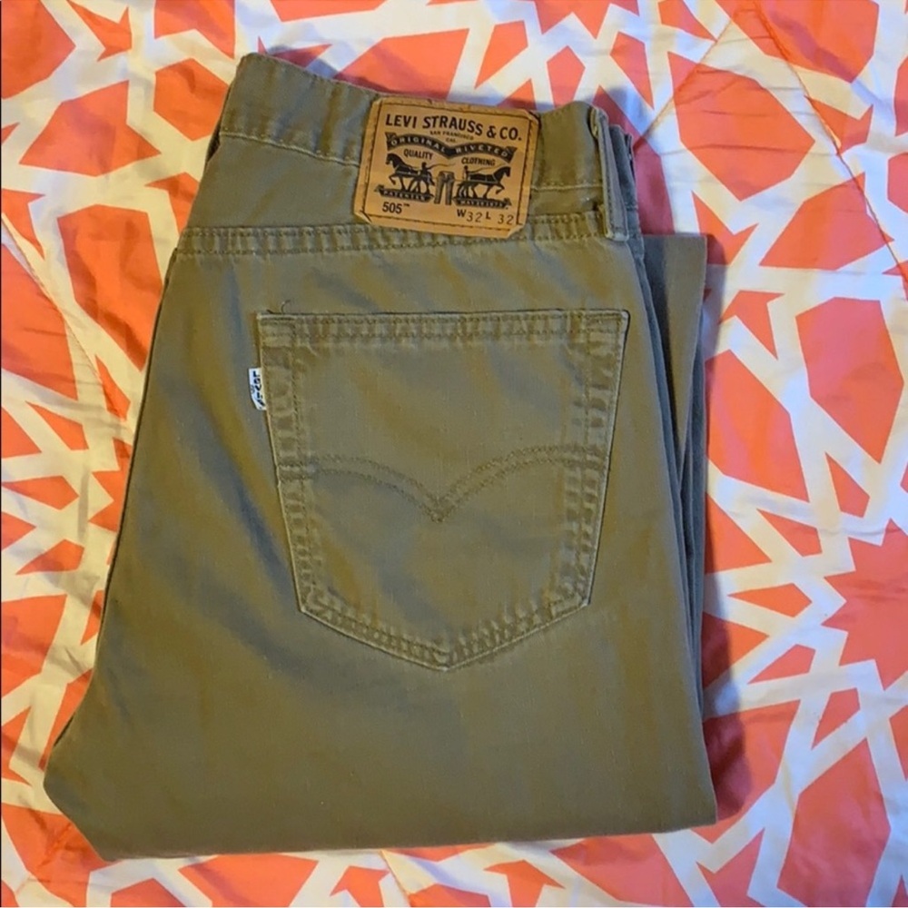 Men Levi pant size 32×32 Style 505